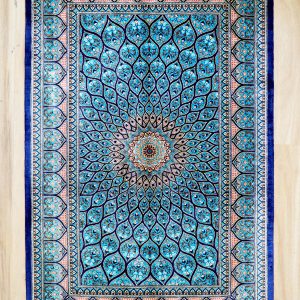 فرش تمام ابریشم-گنبد