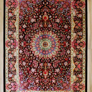 فرش تمام ابریشم-لچک ترنج