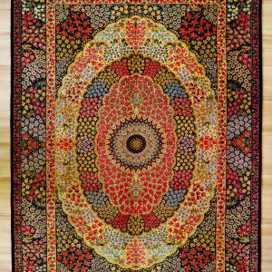 فرش تمام ابریشم-لچک ترنج